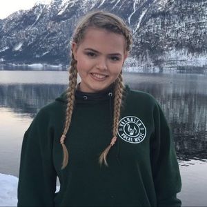 Meet your Posher, Haley